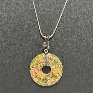 Unakite Donut Pendant Vintage Necklace
